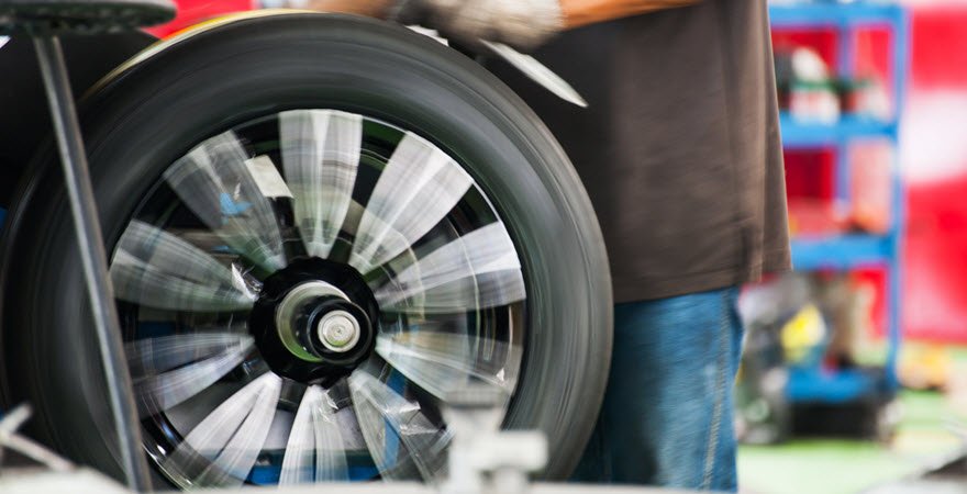 Car Tire Balancing