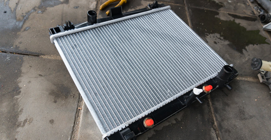 Radiator Repair vs. Replacement: Best Options for Green Bay Drivers