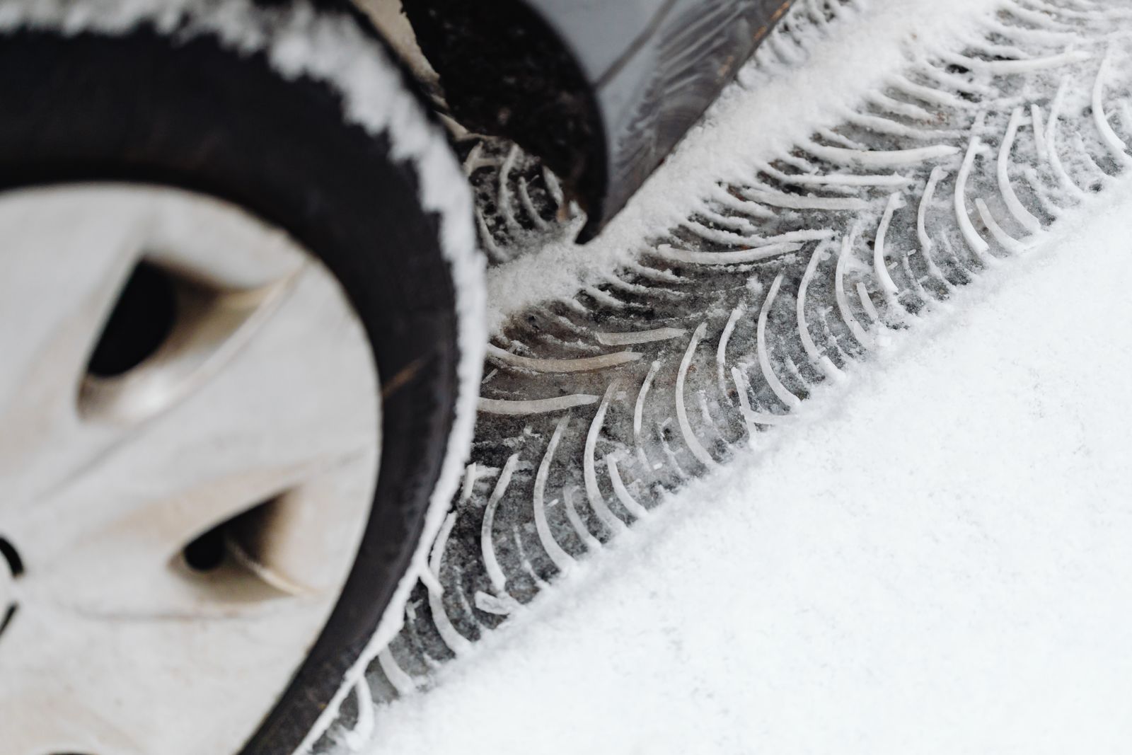 winter tire service in Green Bay, snow tires in Green Bay WI, tire shop in Green Bay Wisconsin